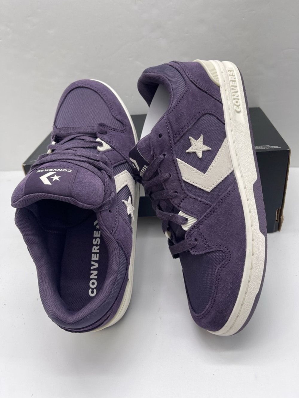 Converse Men’s CL98 Ox Raisin Egret A14694C Low Top Sneakers - Picture 13 of 16